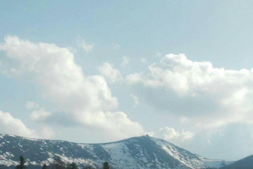 Rodzinny 2 Pokojowy. Widok Na Sniezke. *